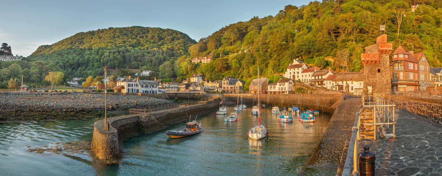 Lynmouth Hightide Panorama