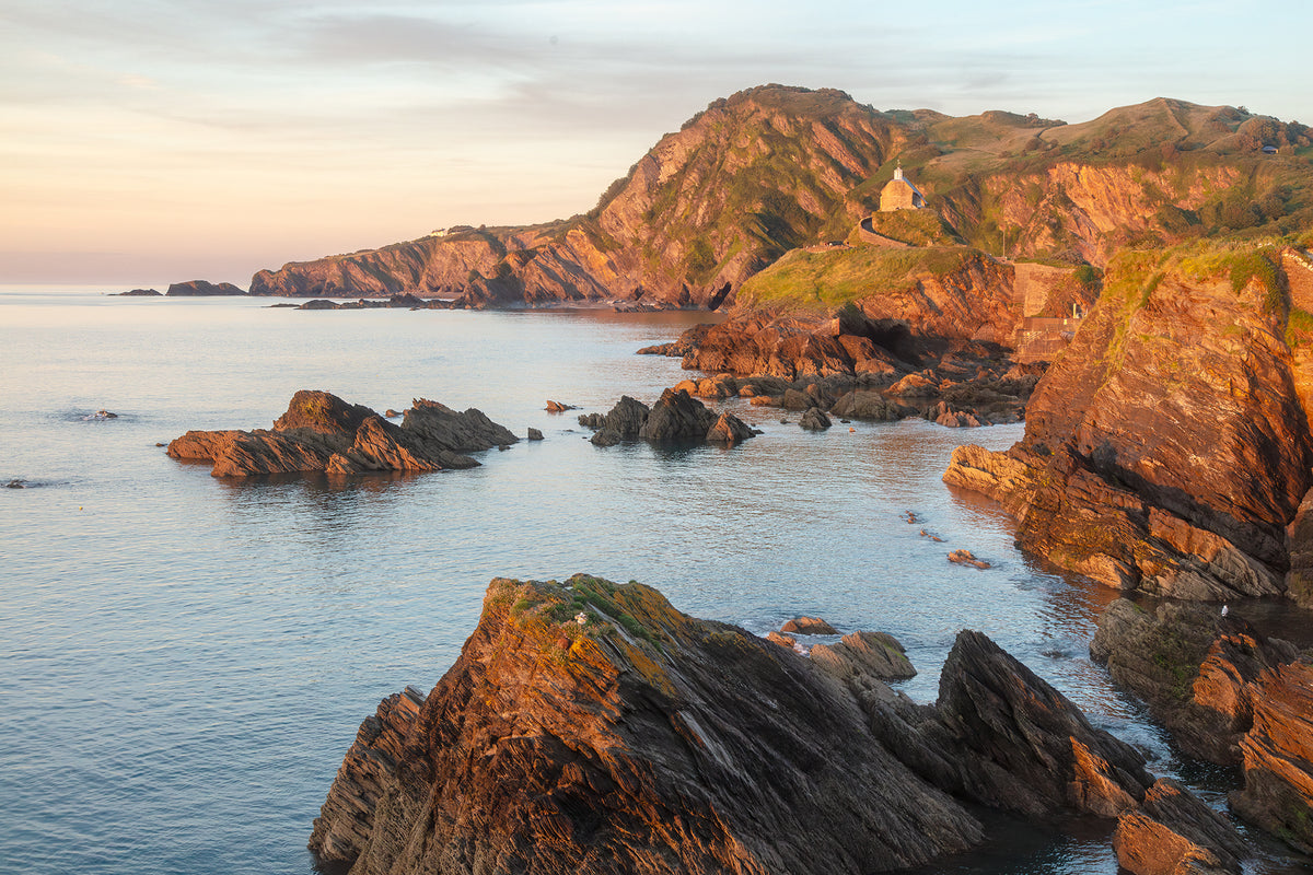 Ilfracombe towards Coastguard Cottages